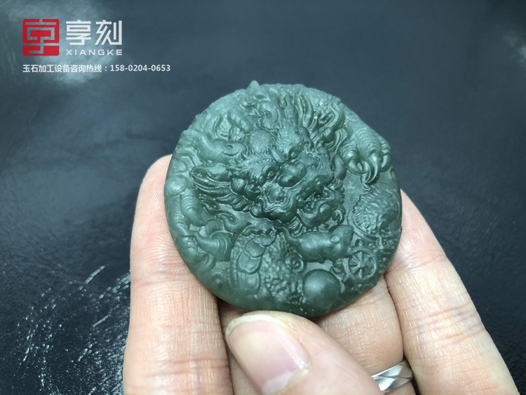 玉雕機(jī)雕刻玉石